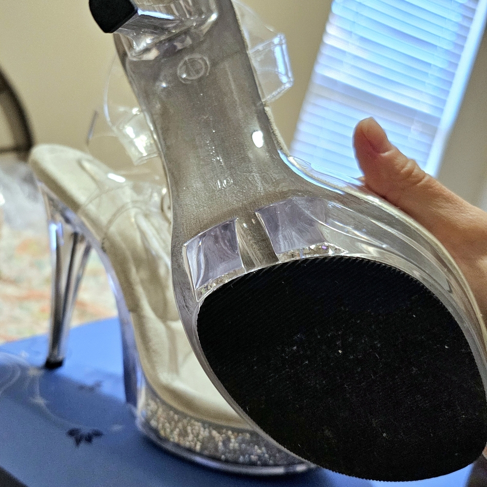 Chic Transparent High Heel Sandals - Picture 6 of 9